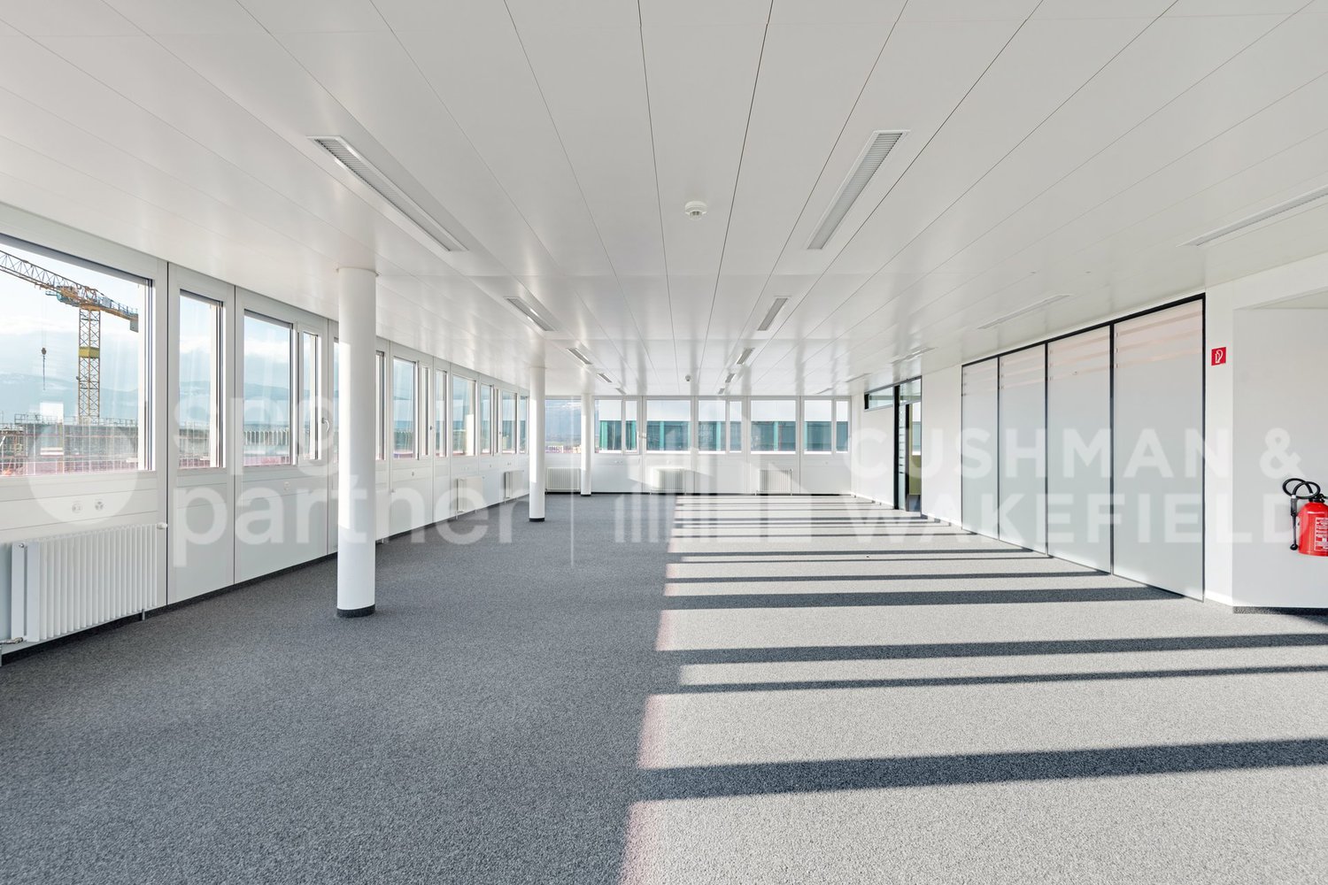 300m² office, photo 8 of 9