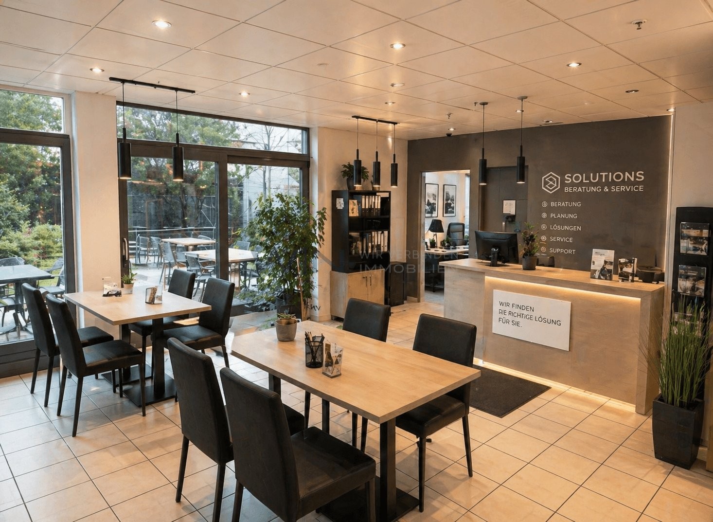 168m² shop, photo 3 of 4
