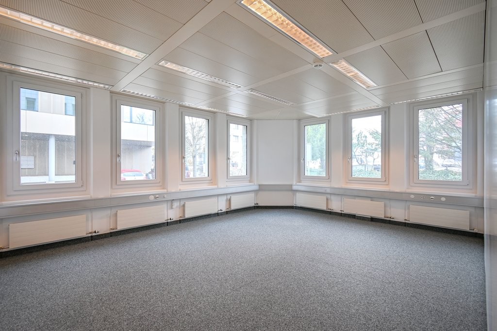 100m² bureau