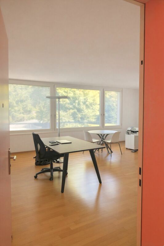Office, photo 1 of 6