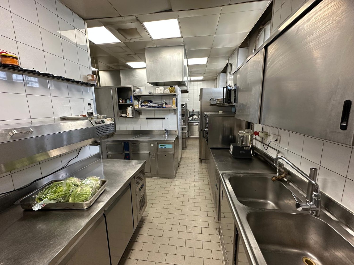 Restaurant, photo 6 of 10