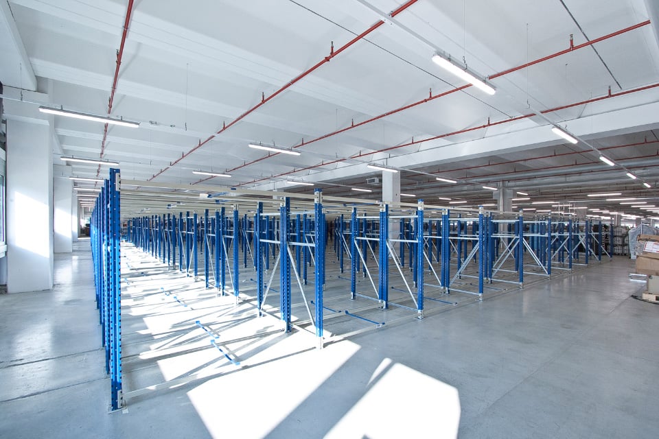 19000m² industrial object, photo 1 of 10