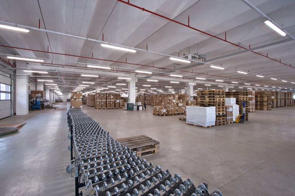 19000m² industrial object, photo 3 of 10