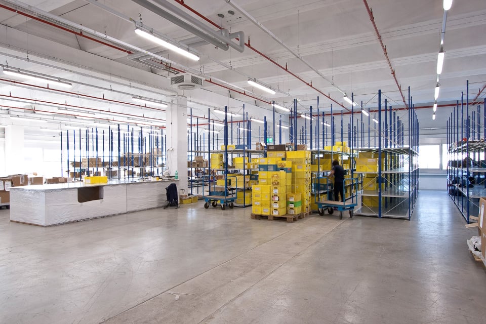 19000m² industrial object, photo 2 of 10