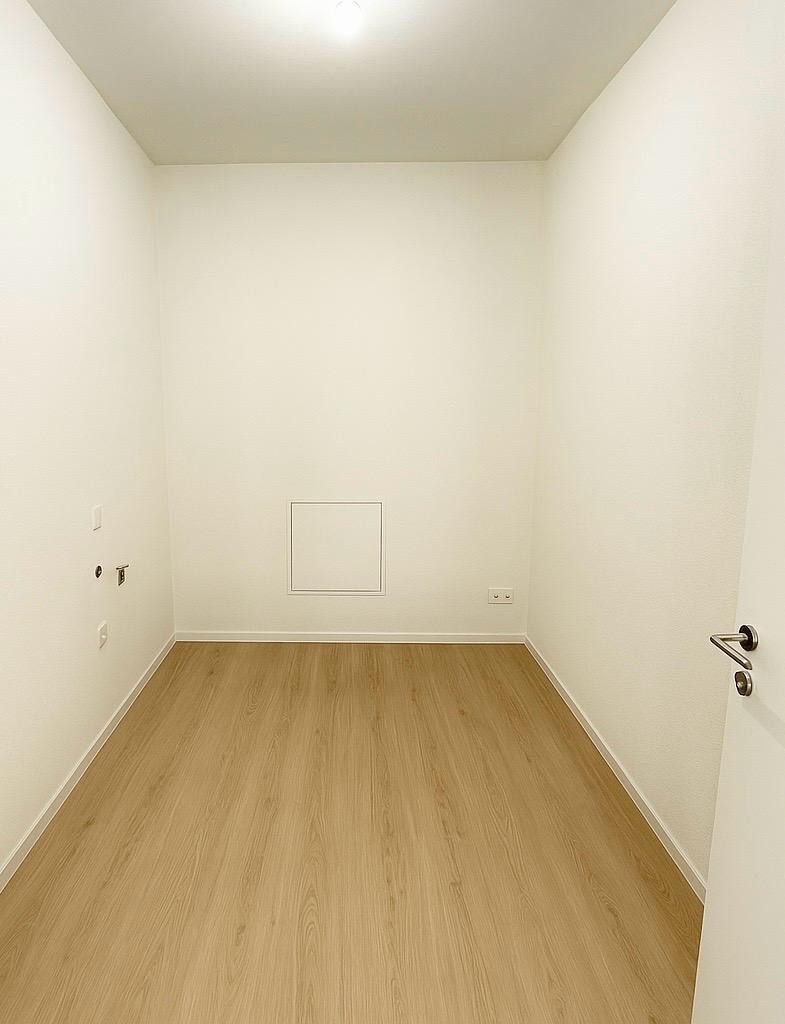90m² office, photo 5 of 9