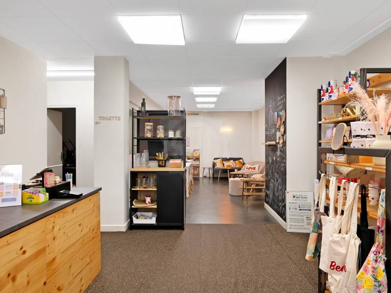 110m² retail space, photo 6 of 10