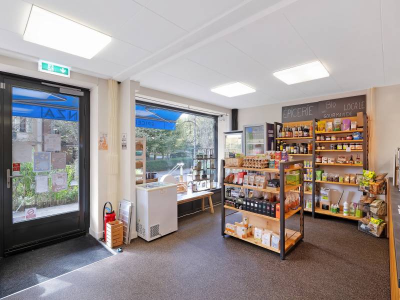 110m² retail space, photo 4 of 10