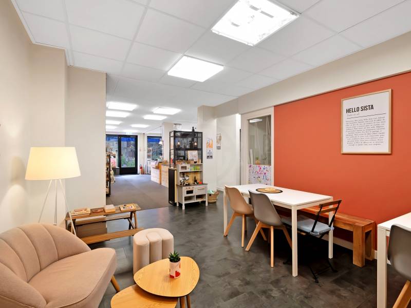 110m² retail space, photo 7 of 10