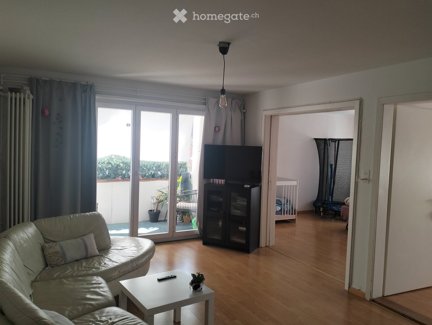 4 rooms apartment, photo 2 of 2