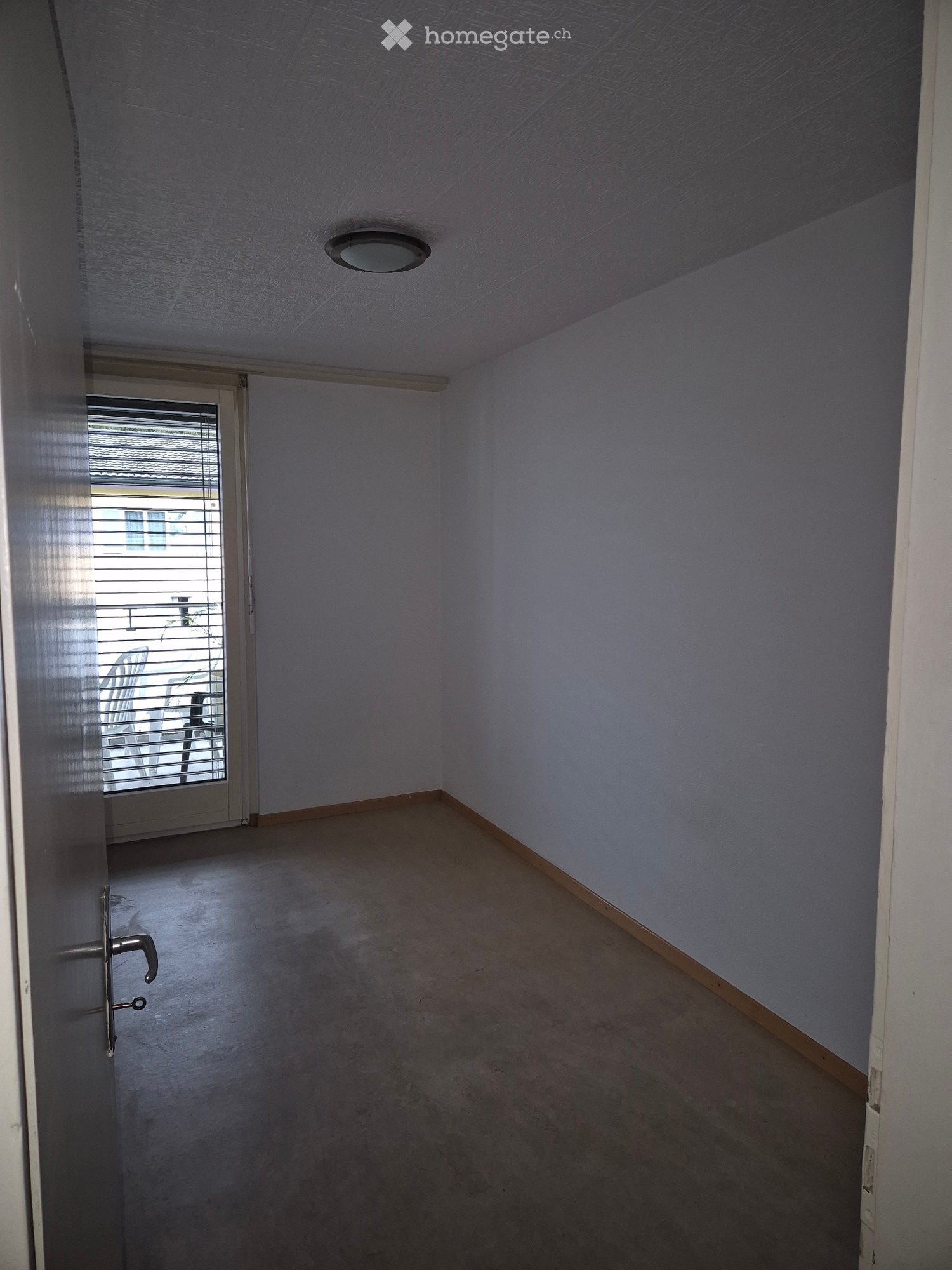 1 room single room