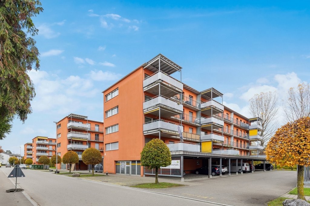 136m² commercial, photo 1 of 10
