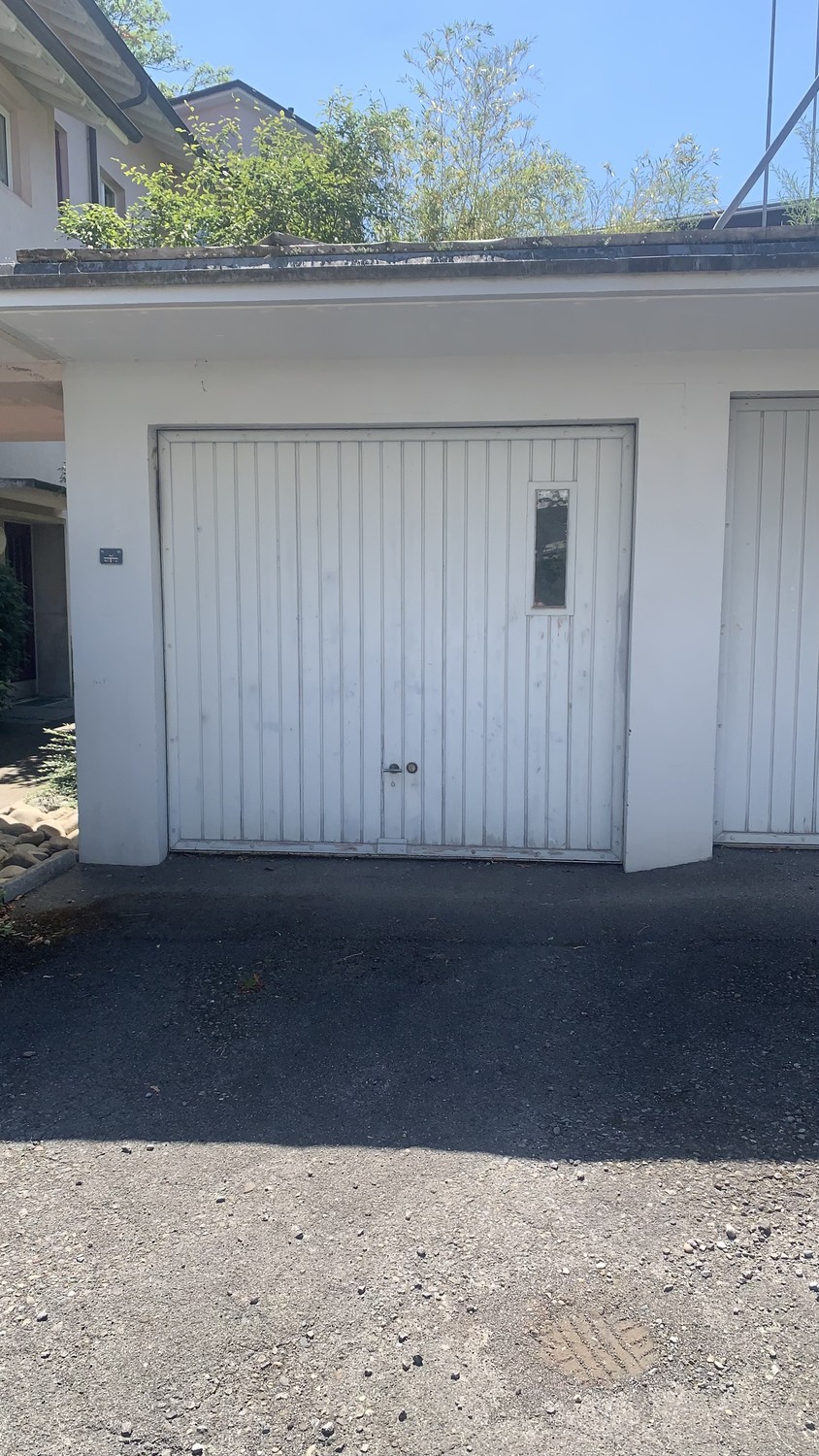 Underground slot, photo 1 of 2