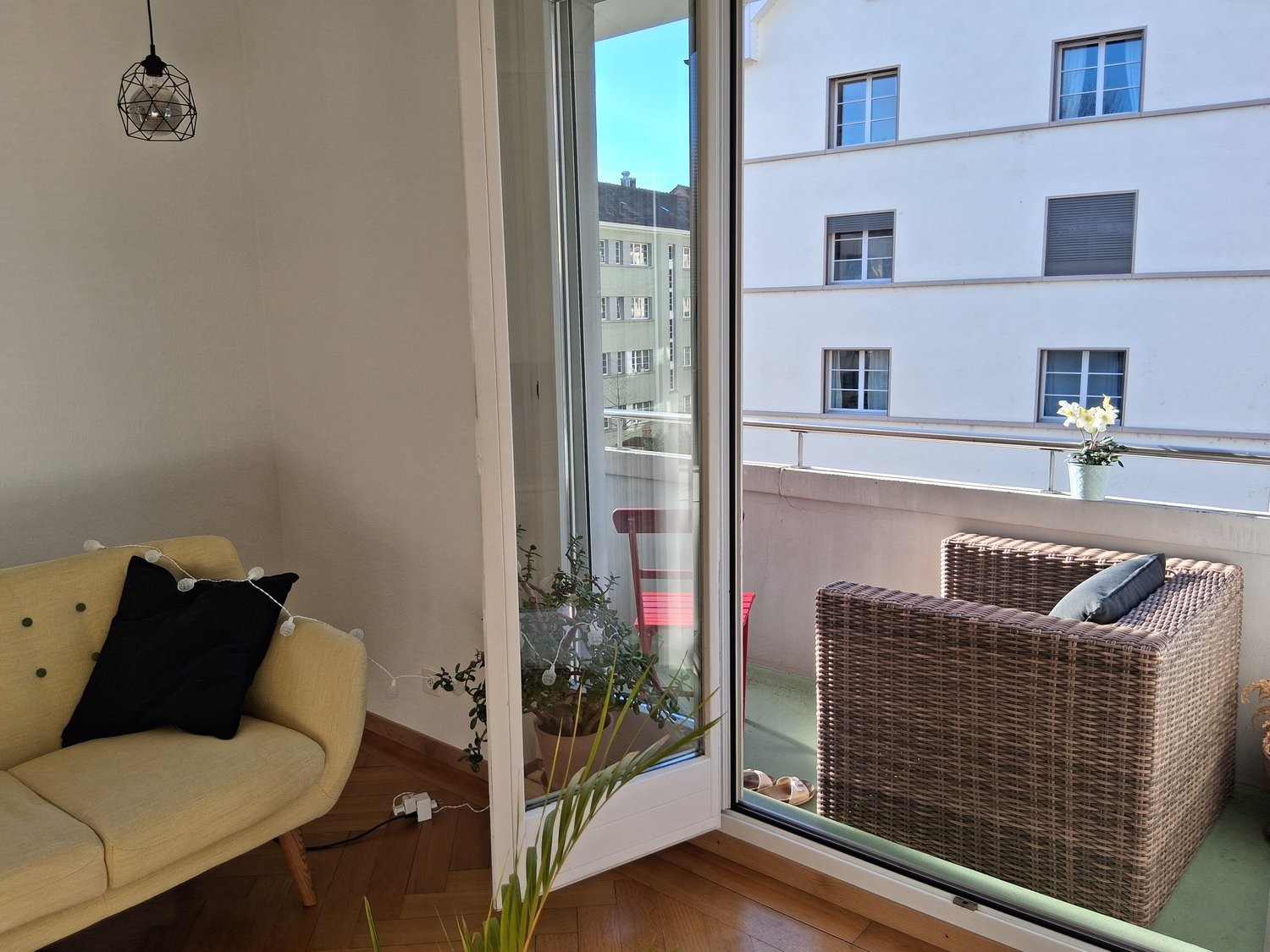 3 rooms furnished flat, photo 2 of 10