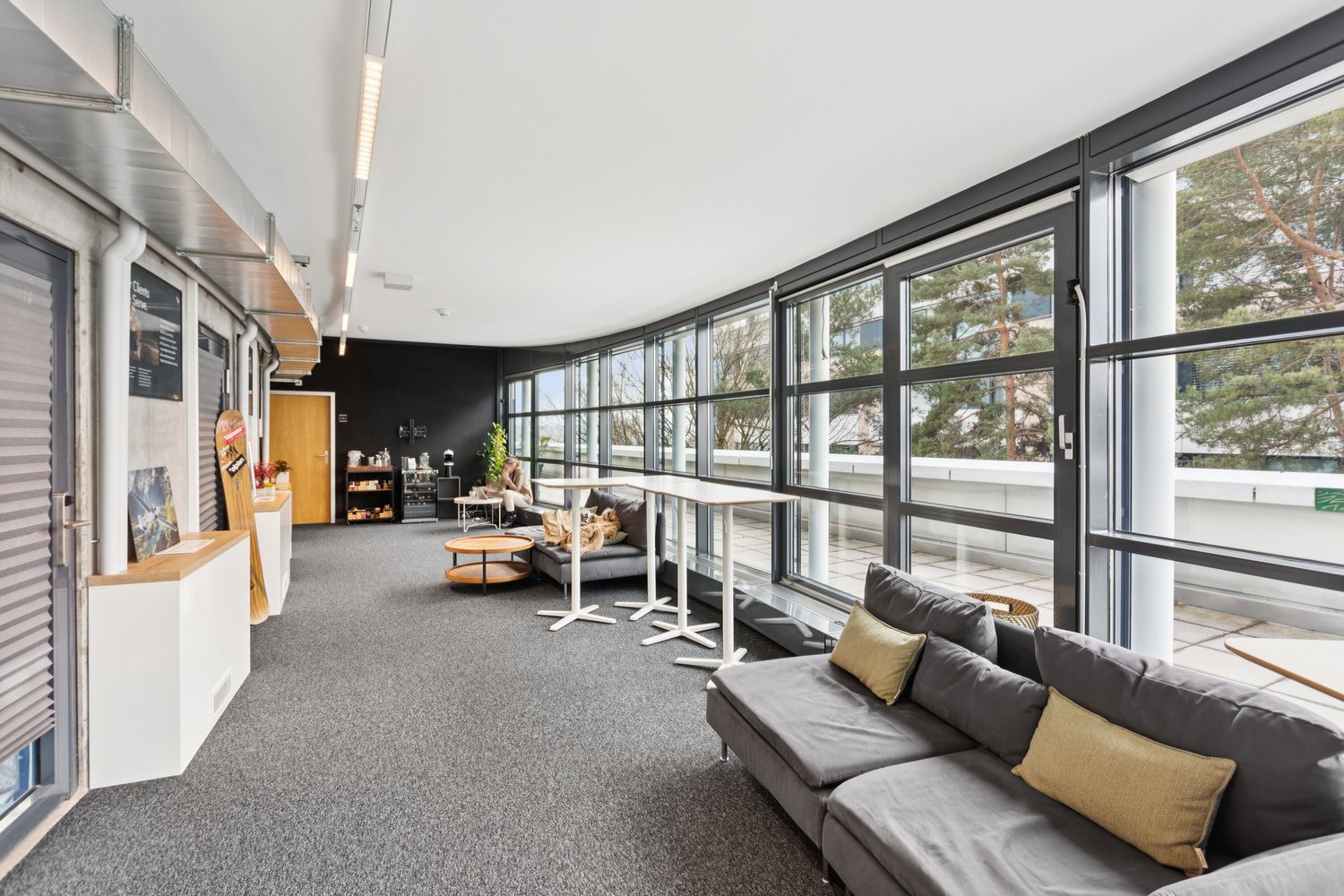 1100m² office, photo 7 of 10