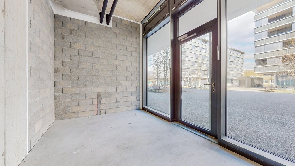 42m² shop, photo 6 of 9