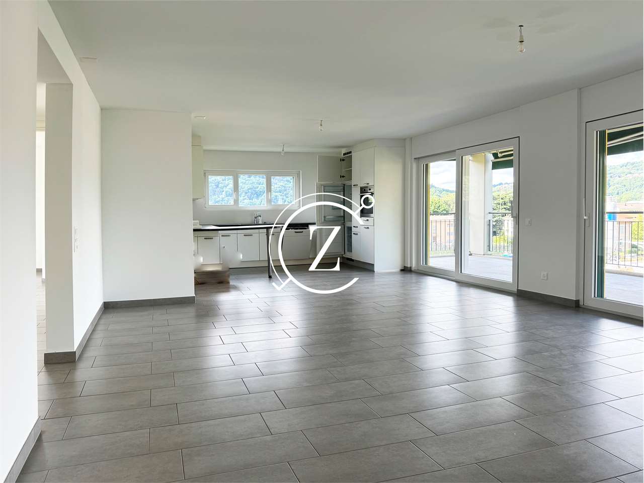 4 ½ Zimmer möblierte Wohnung