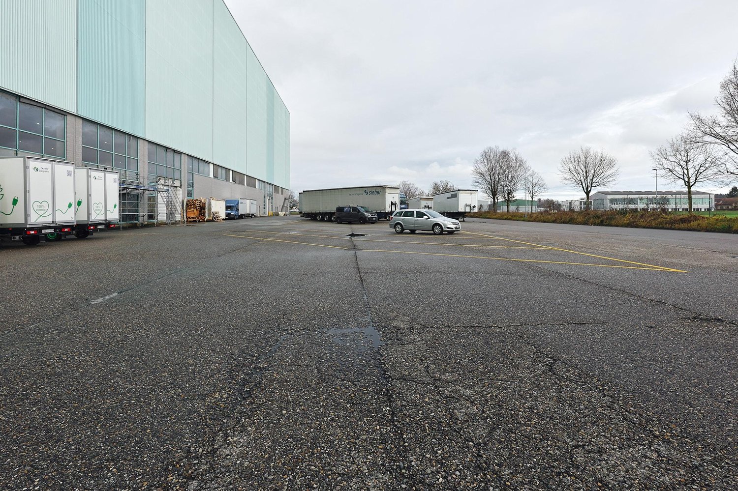 6265m² commercial, photo 3 of 10