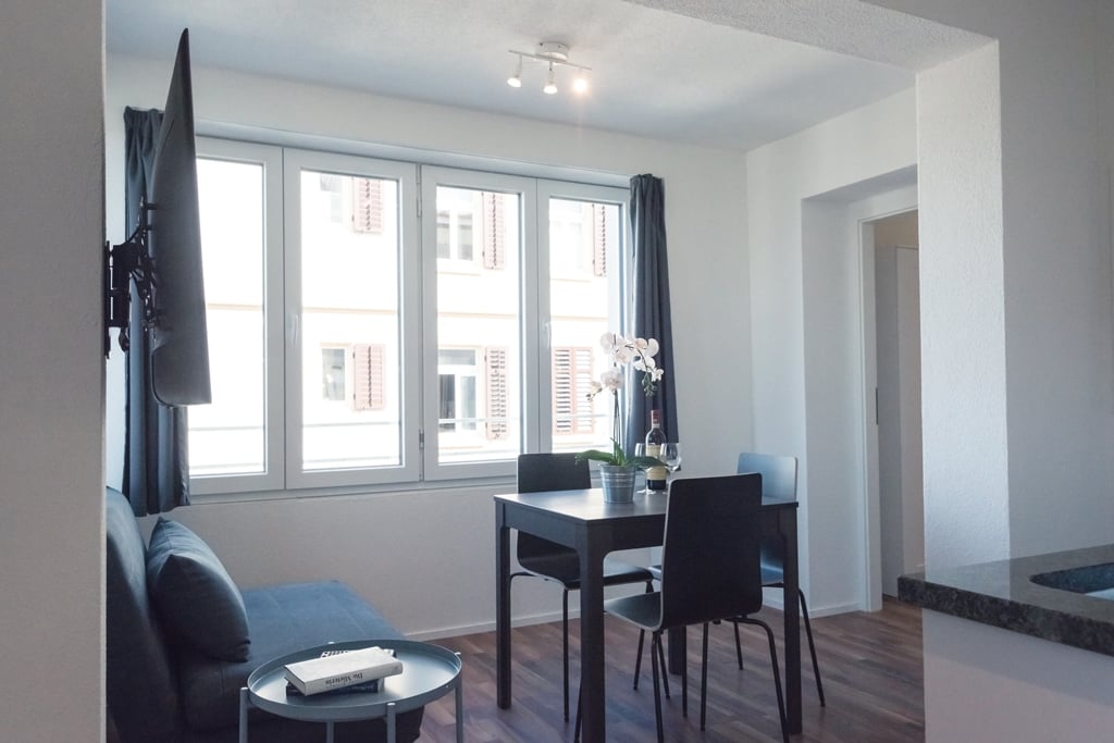 2 rooms furnished flat, photo 2 of 10