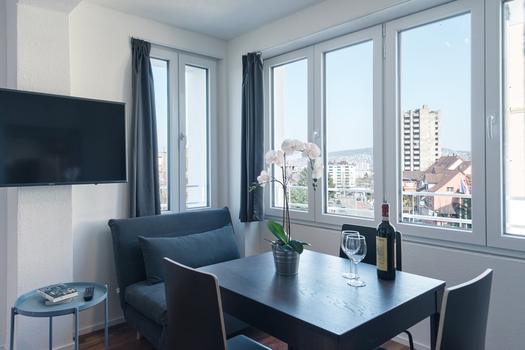 2 rooms furnished flat, photo 1 of 10