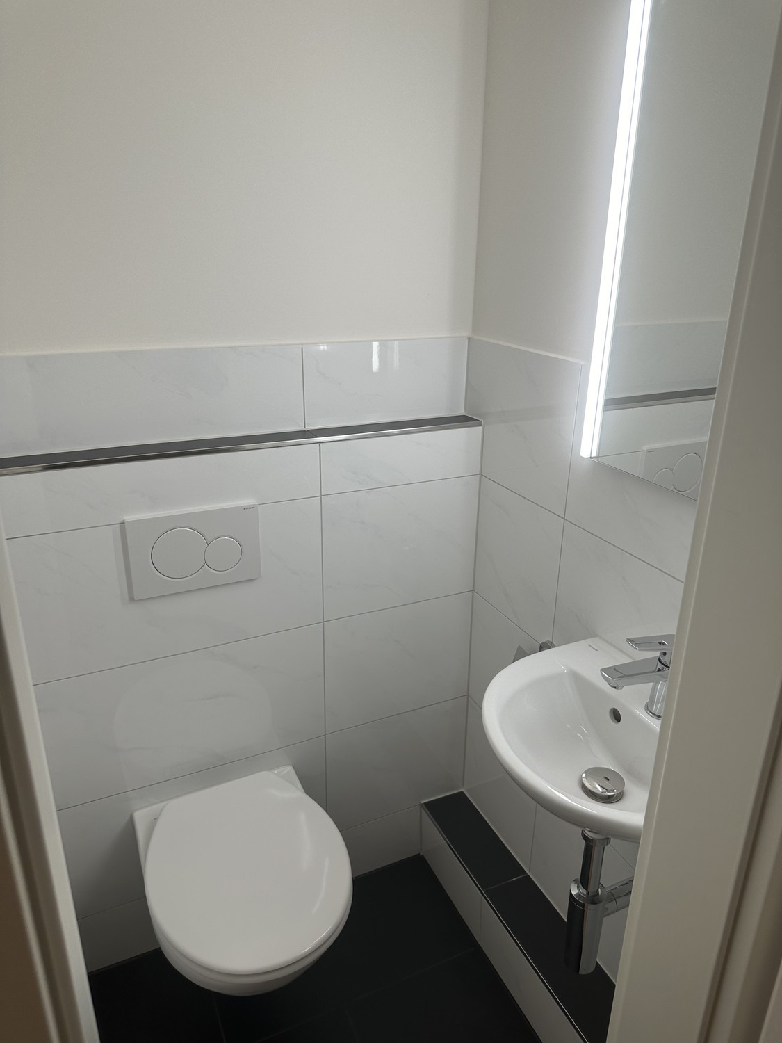 1 room single room