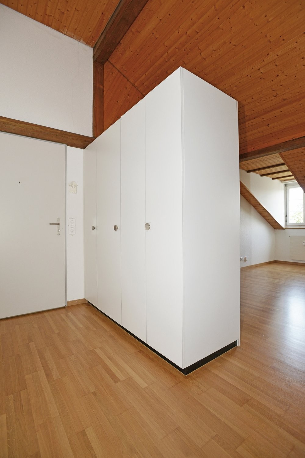 2 rooms apartment, photo 8 of 8