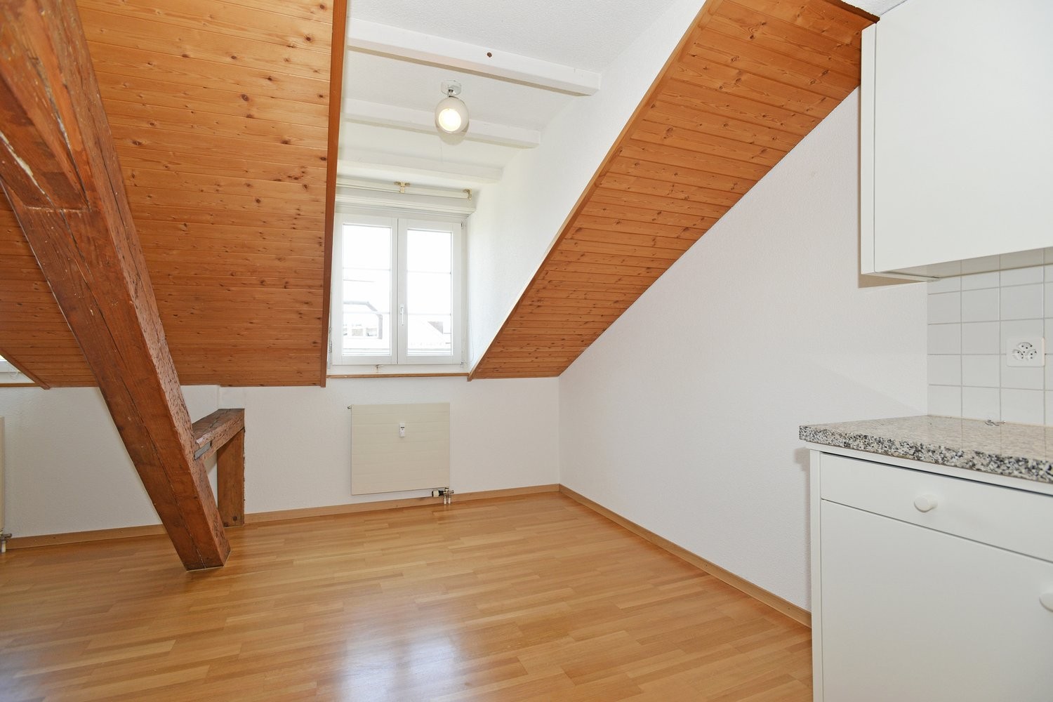 2 rooms apartment, photo 4 of 8