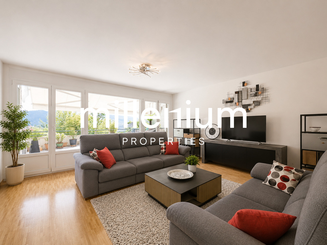 5 rooms apartment