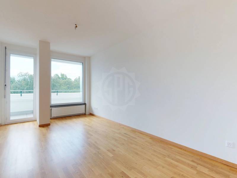 4 rooms apartment, photo 2 of 6