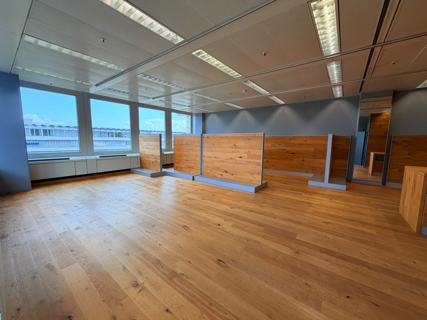 137m² commercial, photo 6 of 9