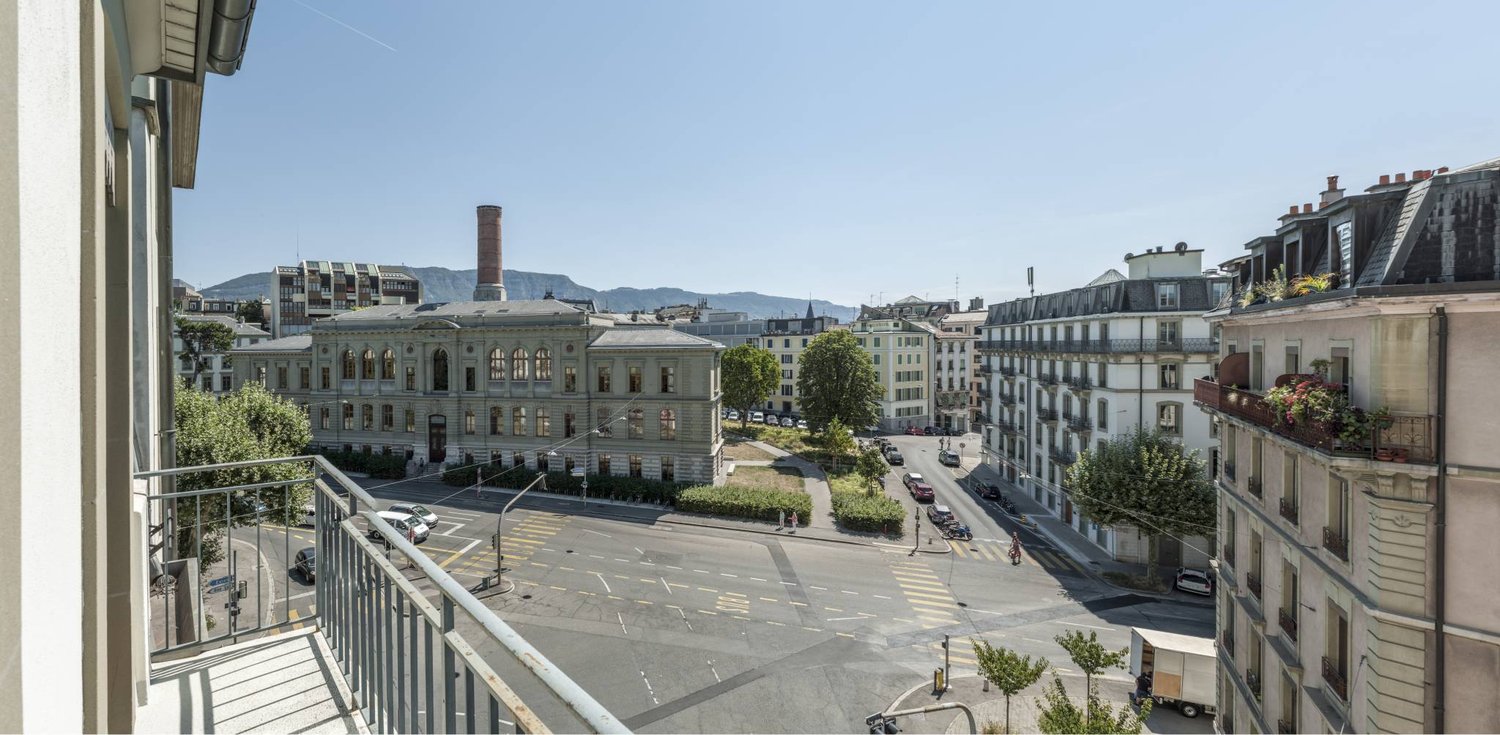 1130m² office, photo 2 of 10