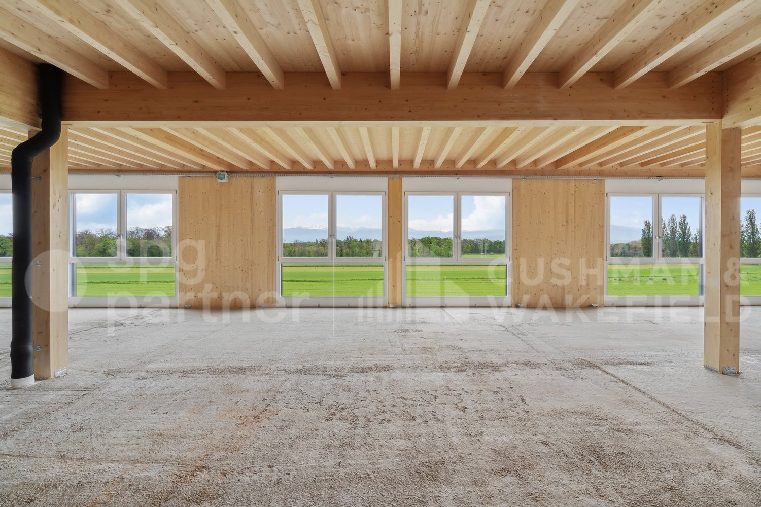 200m² office