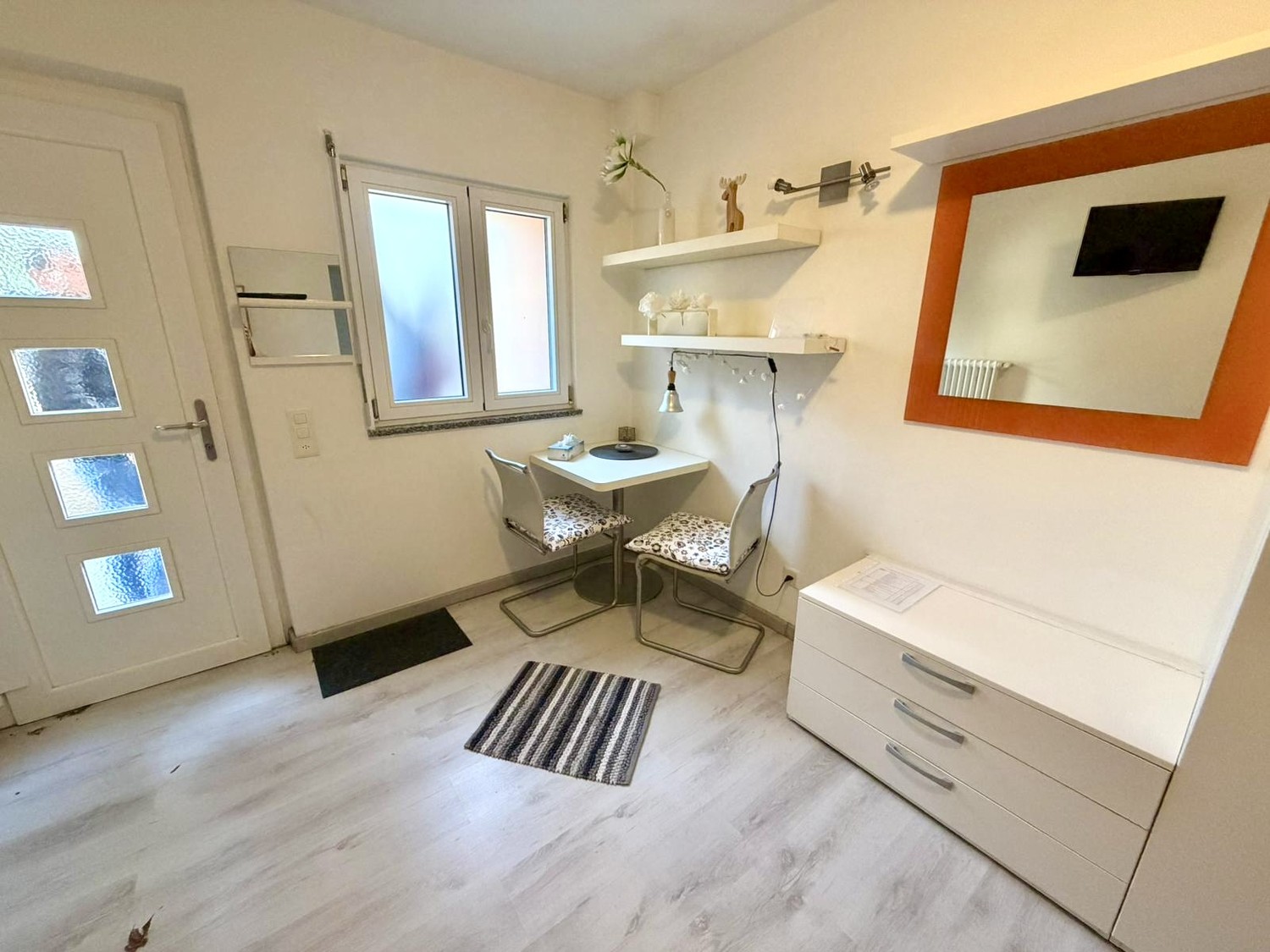 1 room apartment