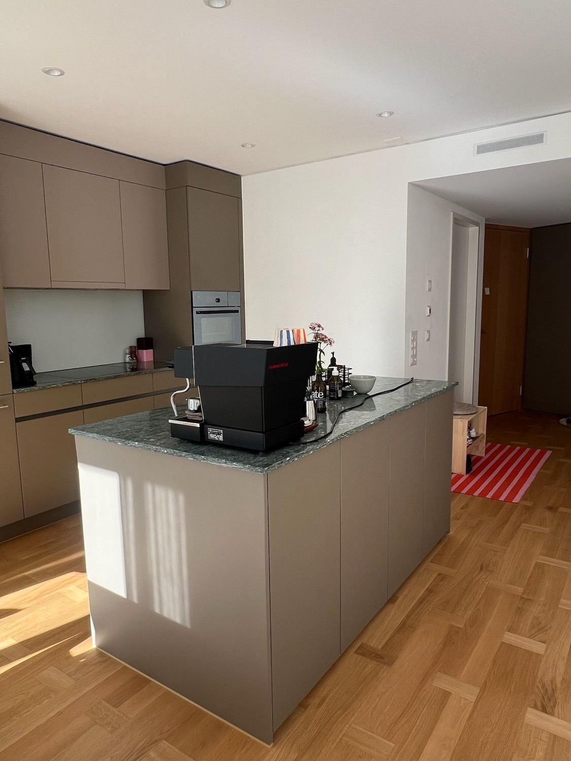 3 ½ rooms apartment, photo 1 of 6