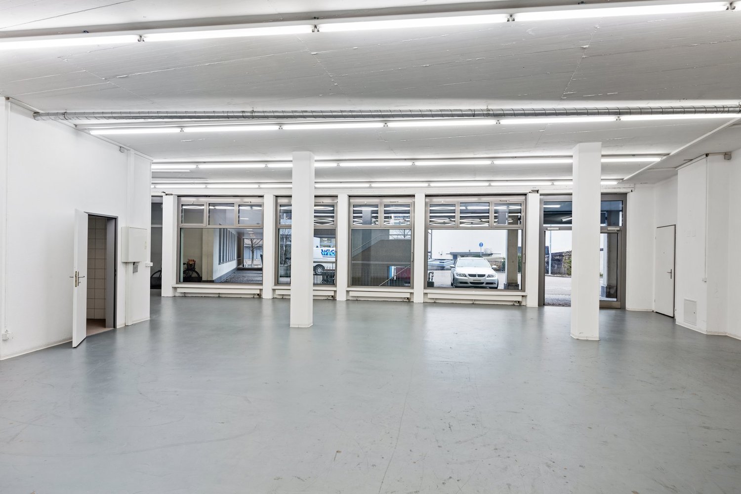 178m² commercial