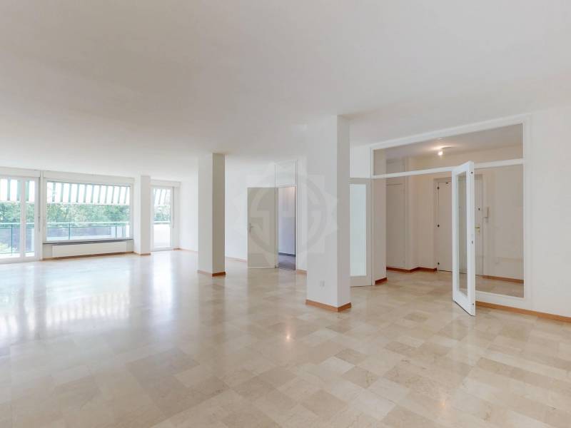 7 rooms apartment, photo 6 of 8