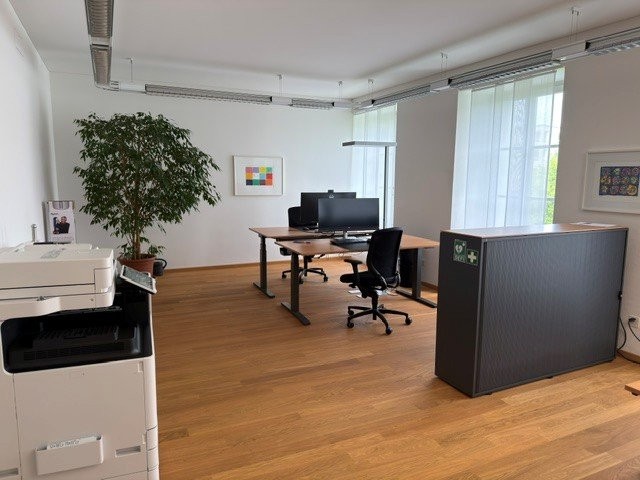 Office, photo 7 of 10