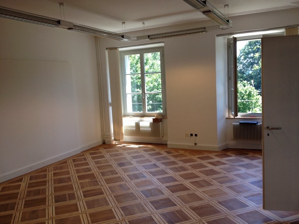 Office, photo 2 of 10