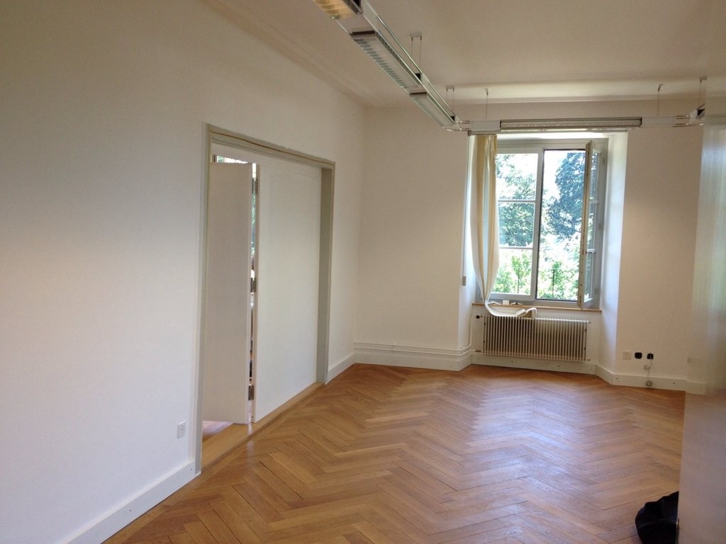 Office, photo 4 of 10