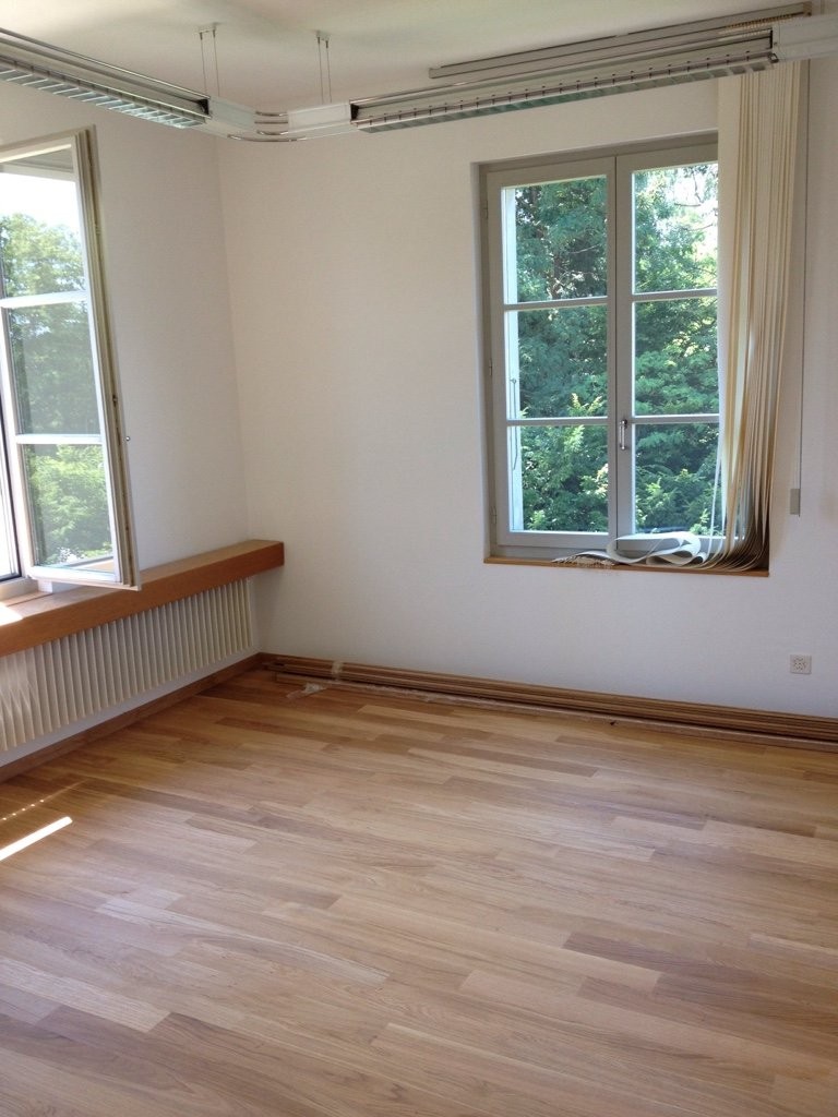 Office, photo 6 of 10