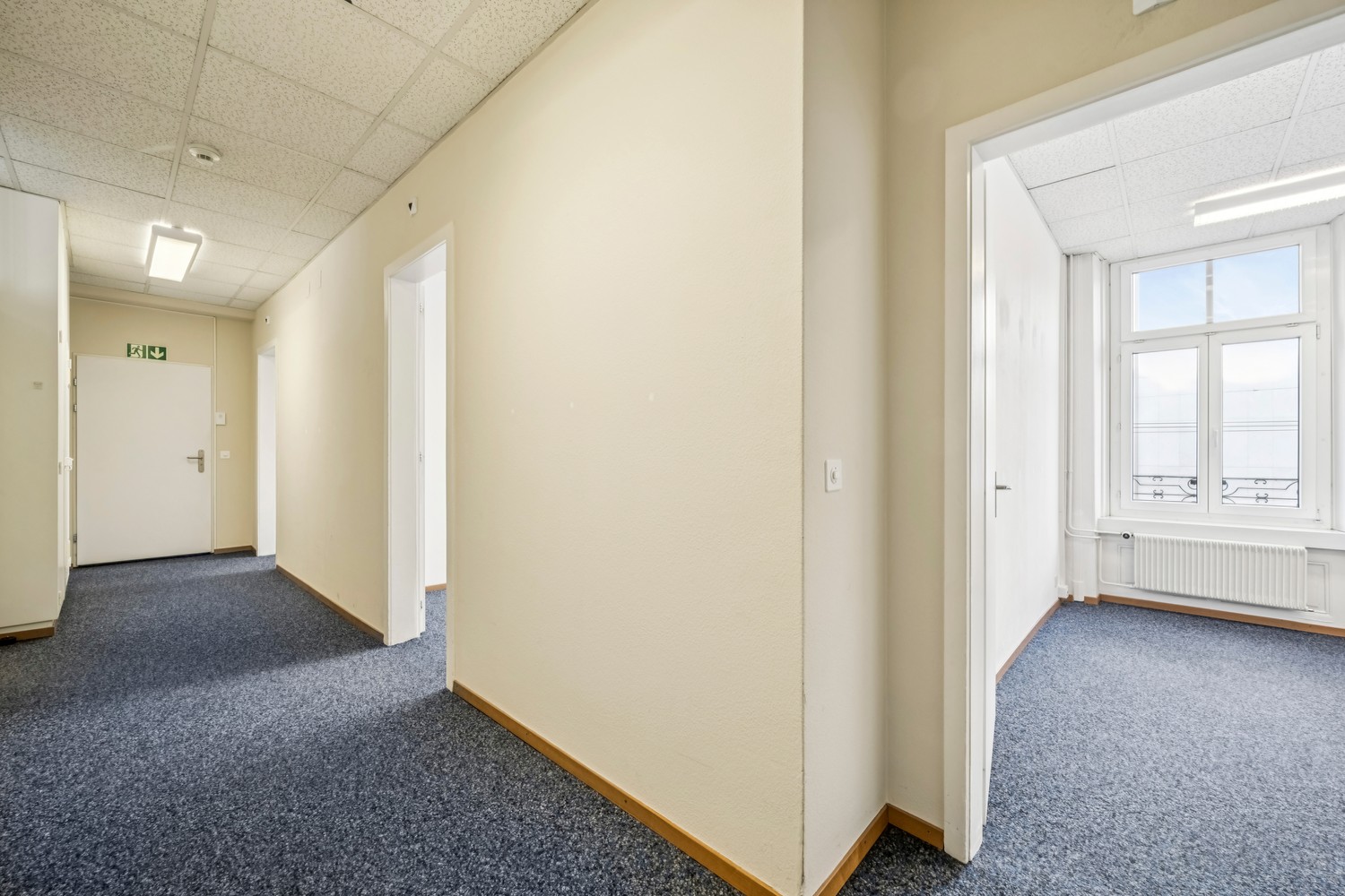 330m² office, photo 7 of 10
