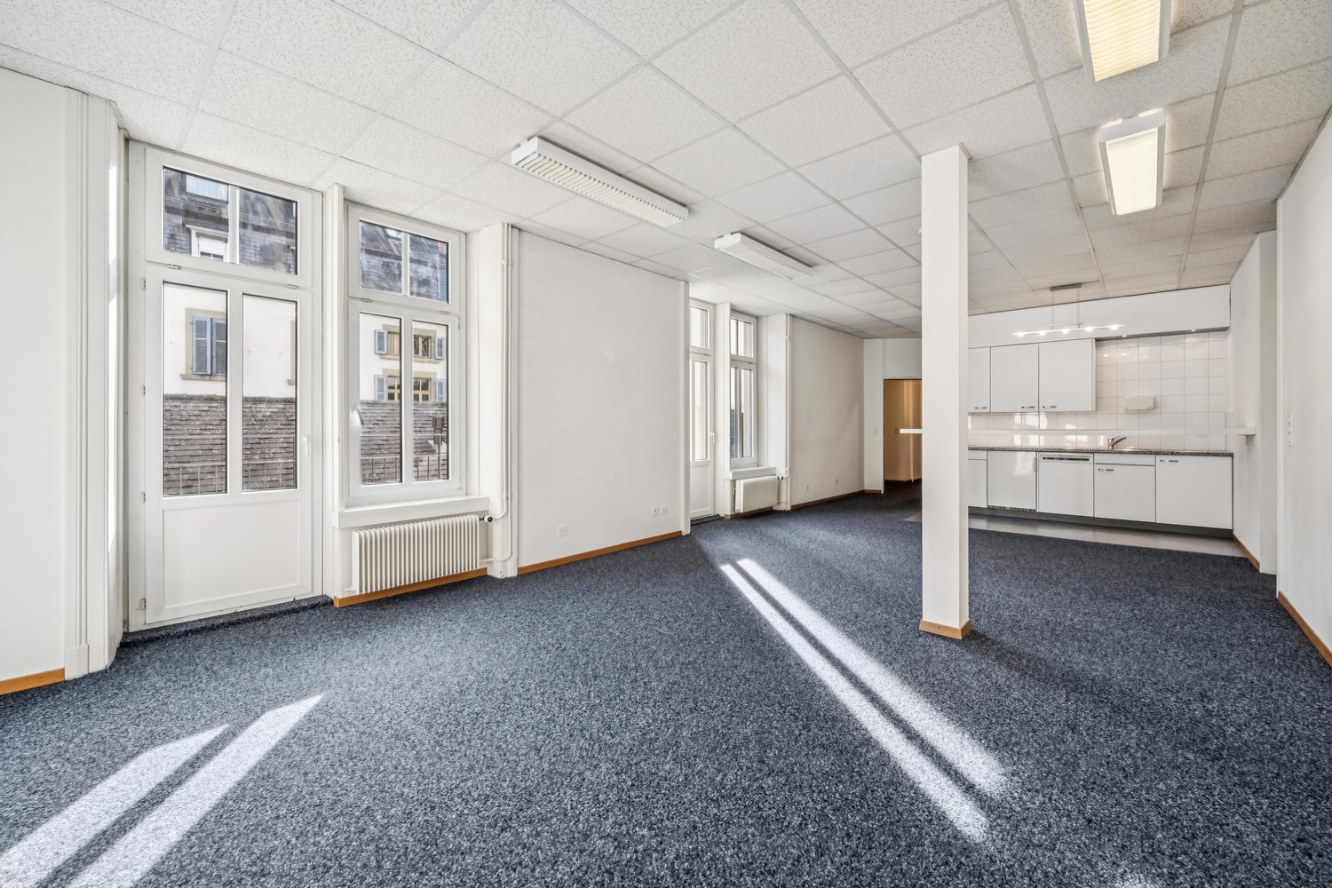 330m² office, photo 4 of 10