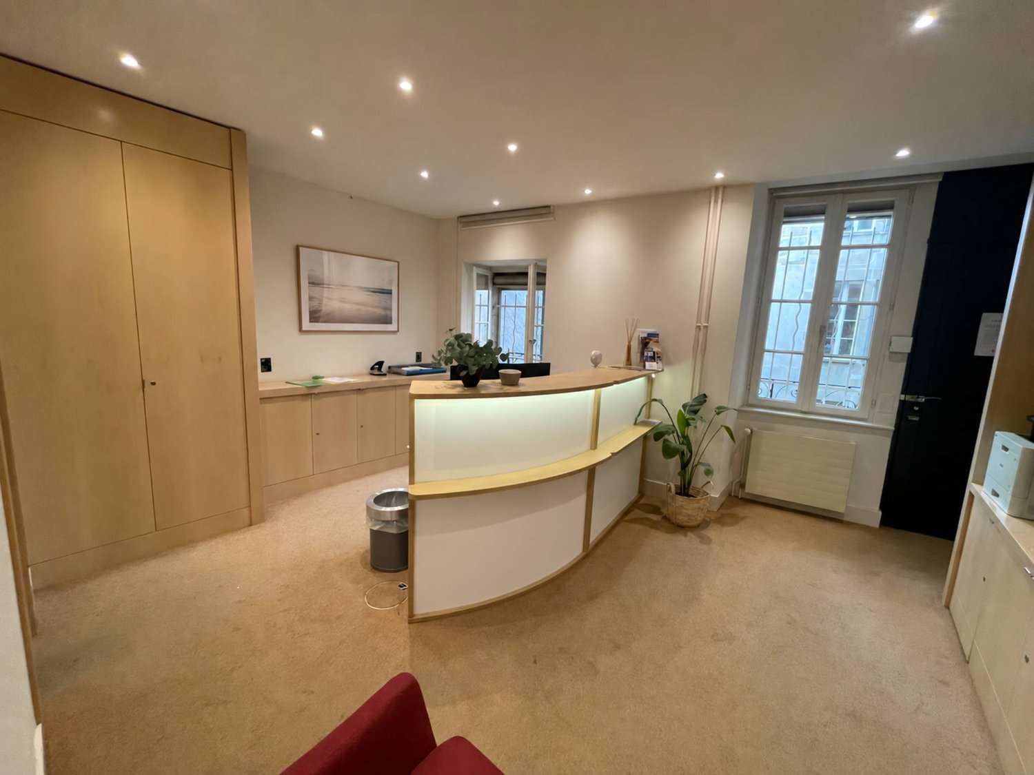 154m² office, photo 1 of 10