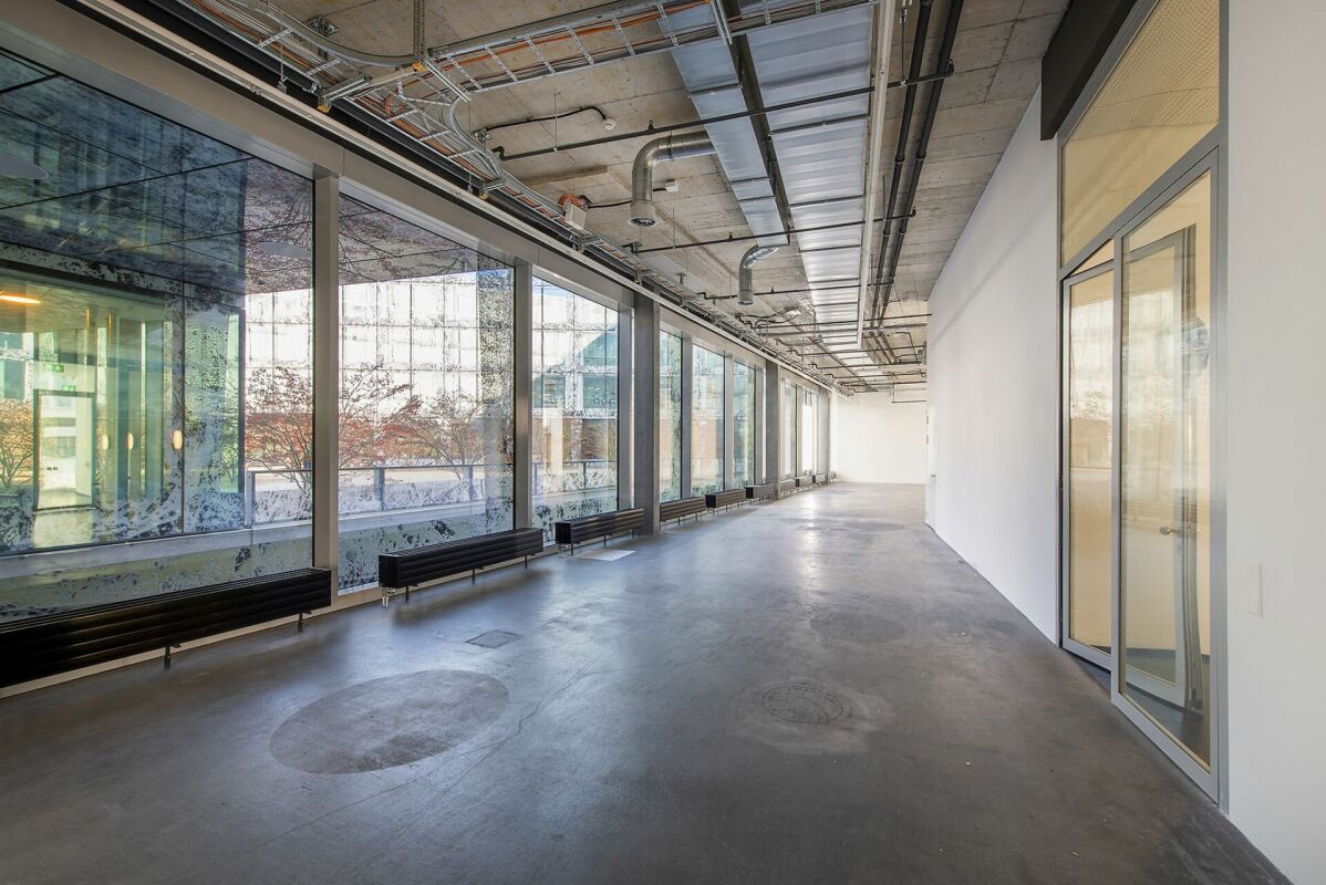 622m² shop, photo 7 of 10