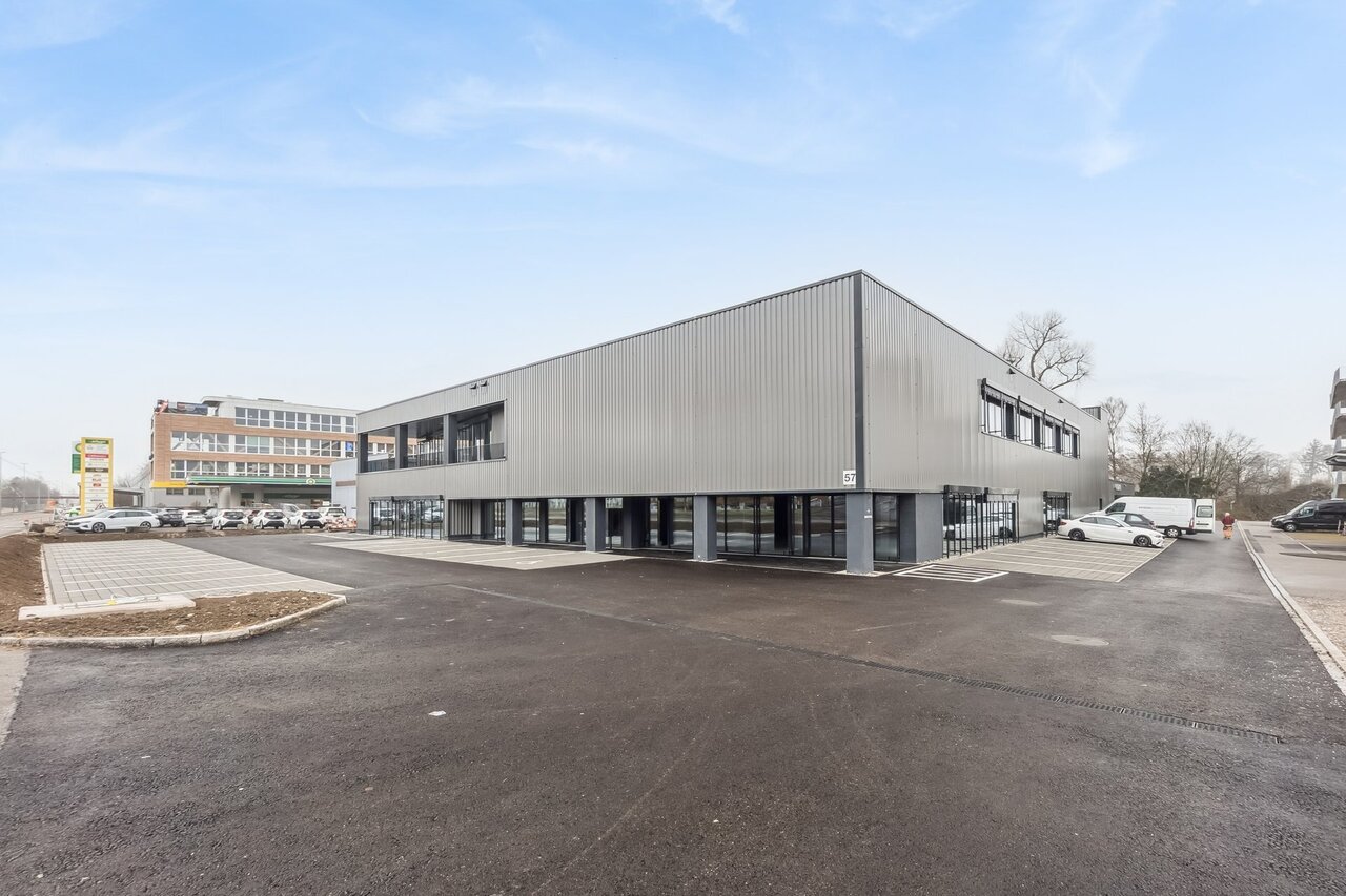 920m² commerciale