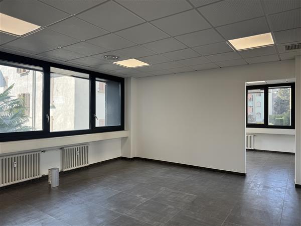 Office, photo 10 of 10