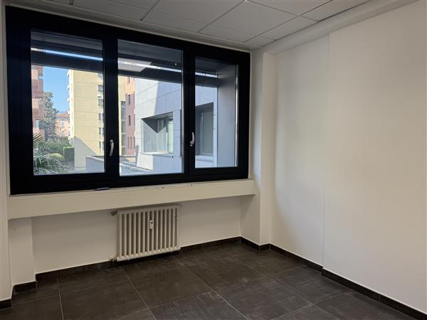 Office, photo 6 of 10
