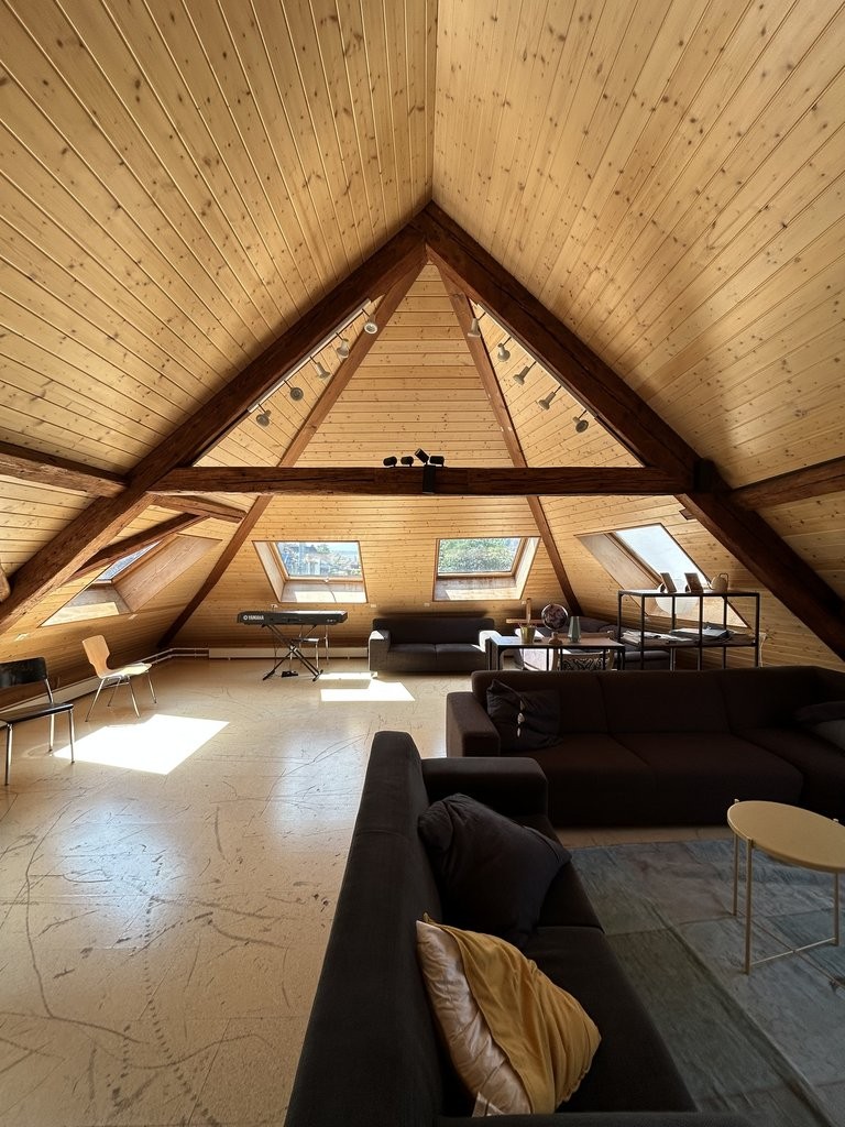88m² commercial