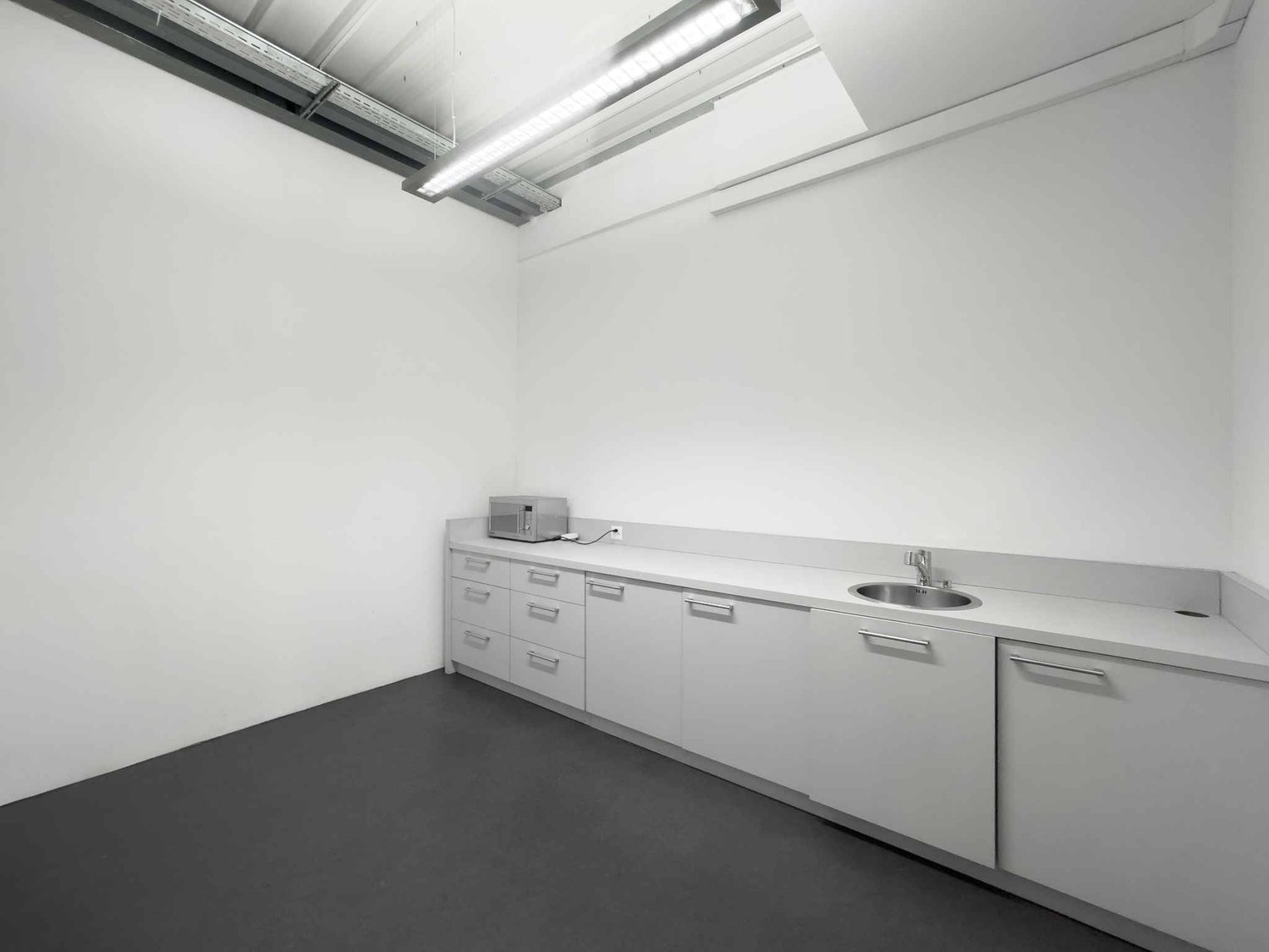 174m² office, photo 5 of 9