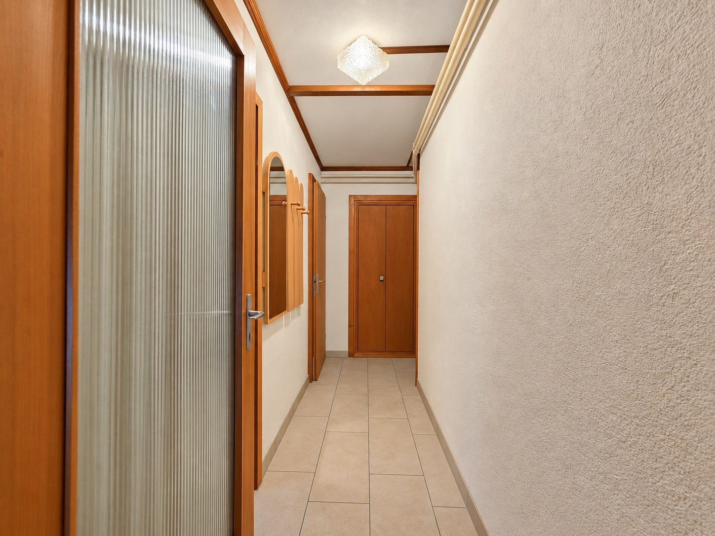 2 rooms furnished flat