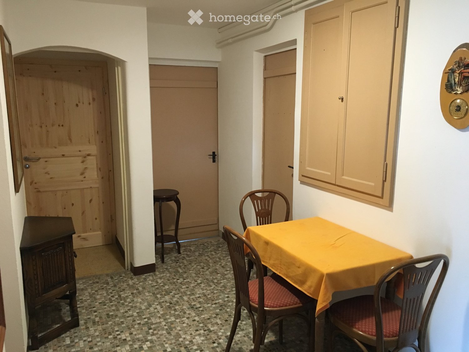 1 room single room